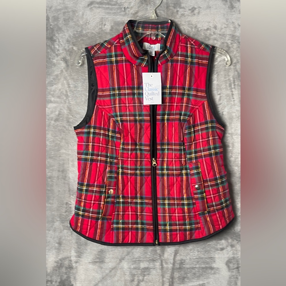 Classic Quilted Vest - Red Plaid